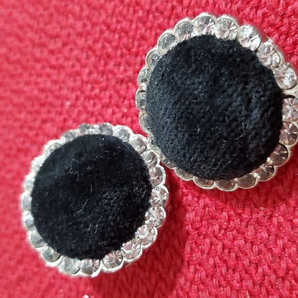 Set of 3 VINTAGE Black fabric silvertone clear rhinestones shank back BUTTONS - Picture 3 of 6
